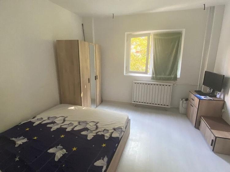 Apartament cu 2 camere decomandat, mobilat în Berceni