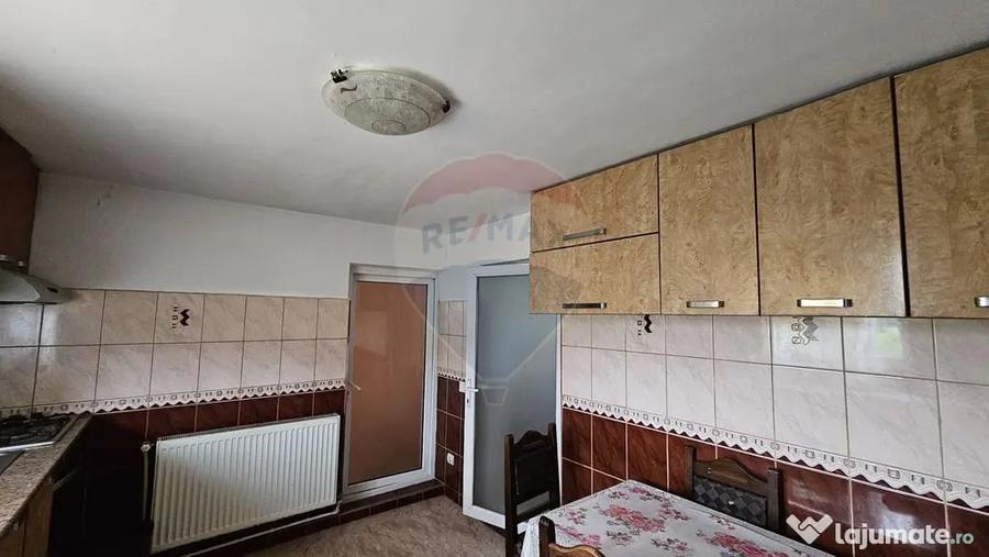 Casă cu 5 camere cu Teren 526 Mp în Chilișeni