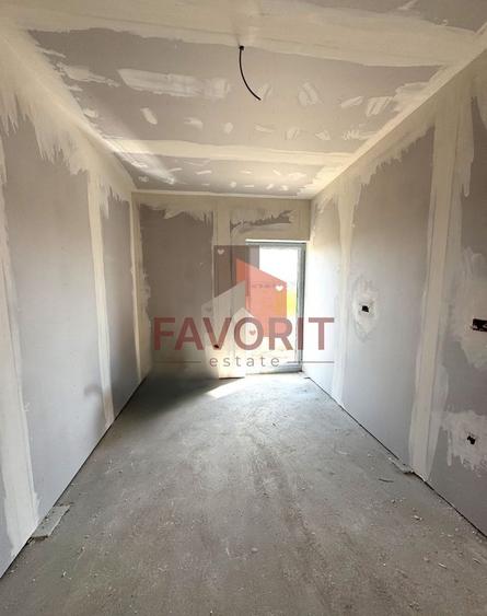 Duplex cu 4 camere cu Canalizare în Moșnița Nouă
