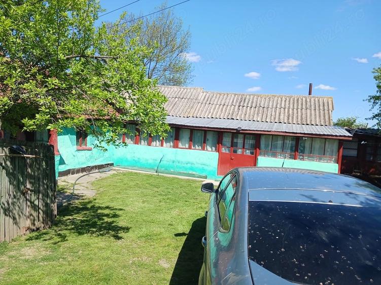 Casă cu Teren 1900 Mp în Central