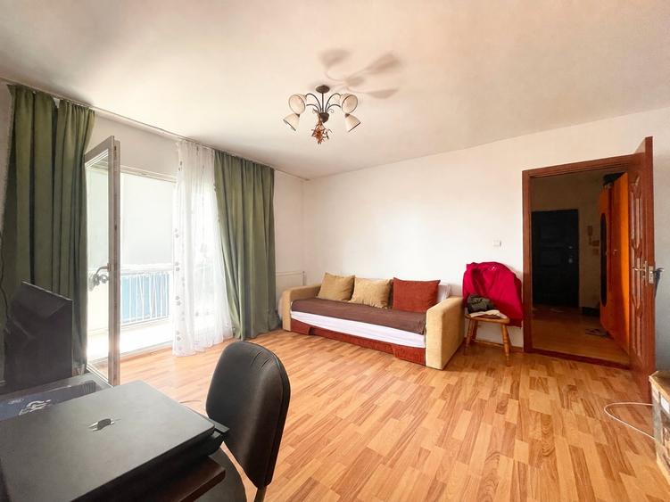 Apartament cu 2 camere semidecomandat, mobilat în Spitalul Județean