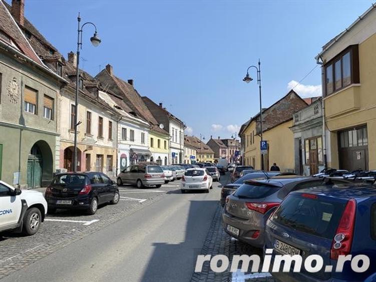 Apartament cu 2 camere semidecomandat în Ultracentral