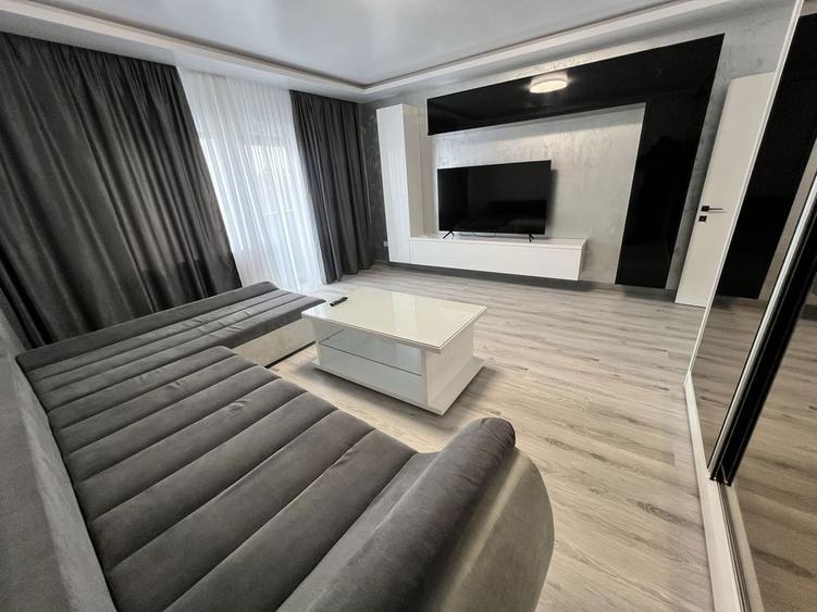 Propietar doua camere decomandat cu loc de parcare si centrala - 2