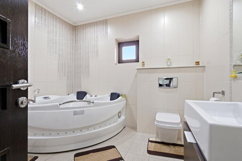 Casă spațioasă P+1 | 4 dormitoare | garaj dublu | teren 742 mp | Lumina - 8