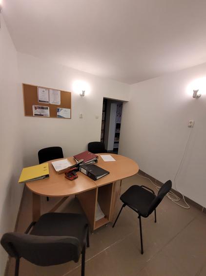 Năvodari - 3 camere decomandat - parter - cu iesire stradala - 80.000 Euro - 14