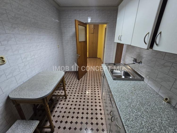 INCHIRIERE apartament 2 camere nemobilat in zona Cantacuzino - 11
