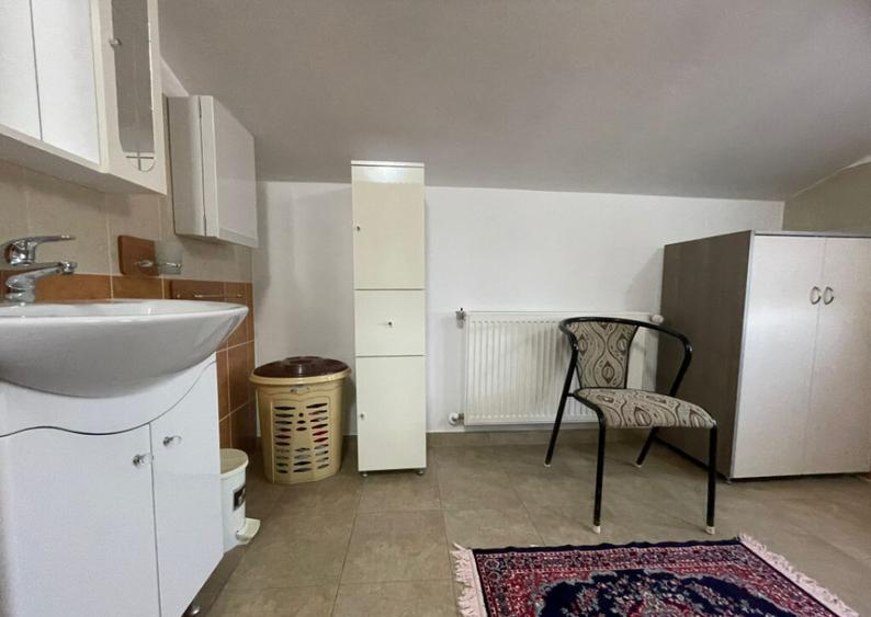 Casa P+M situata in localitatea Dragutesti - zona Abator - 4