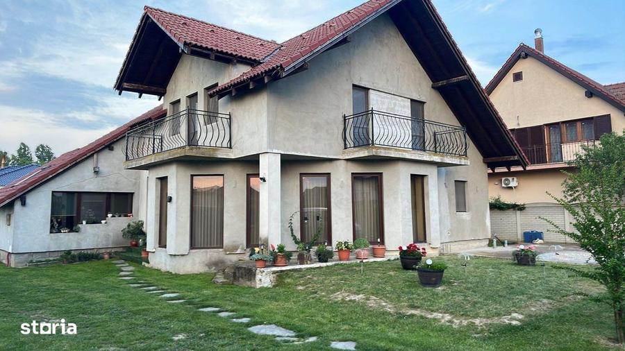 Casa spatioasa in Sag | 260 mp utili | teren 750 mp | 3 dormitoare - 11