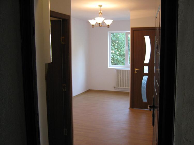 Garsoniera de vanzare langa Mega Moll - 3