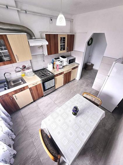 Apartament 2 camere decomandat | Micro 16 | Str Brandusa - 1