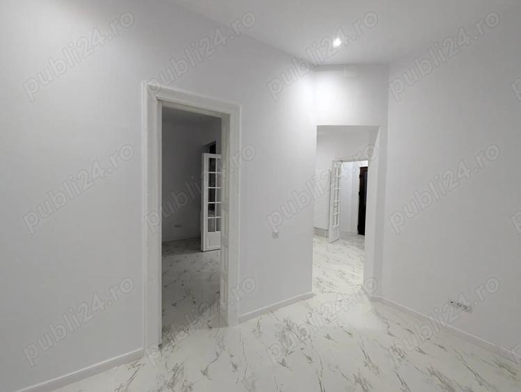 Proprietate versatila in zona Mitropoliei, Piata Unirii - 8