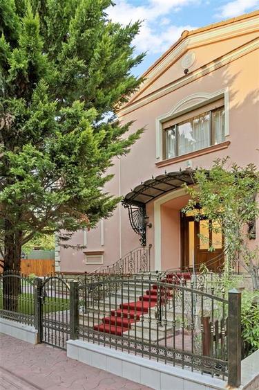 Vila individuala   D+P+1   Iancu Nicolae   proximitate British School comision 0 - 3