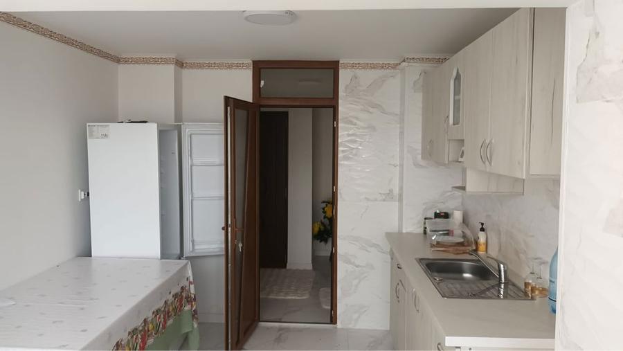 Inchiriez apartament 2 camere - 2