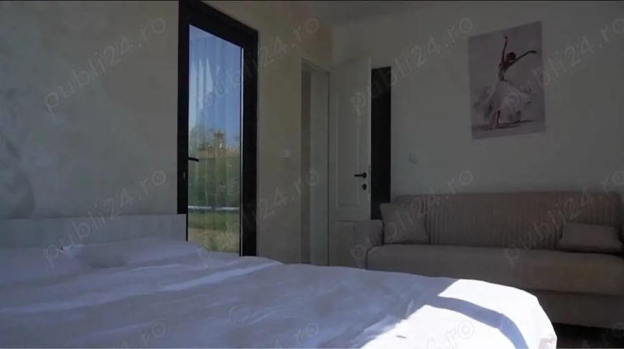 vanzare imobil primul rand la mare 2 mai - 3