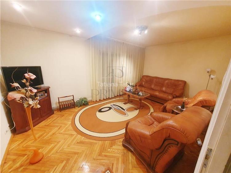 SOARELUI - 3 CAM - 2 BAI - SPATIOS -  CENTRALA PROPRIE - ETAJ INTERMEDIAR - ZONA