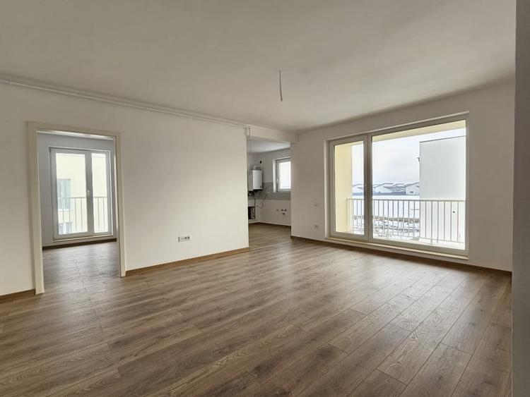 Apartament cu trei camere in vila, Primaverii, Sanpetru - 2