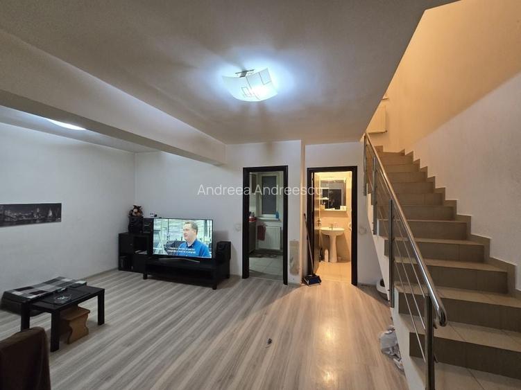 Vila P+1 Berceni - Metalurgiei 3 camere loc parcare