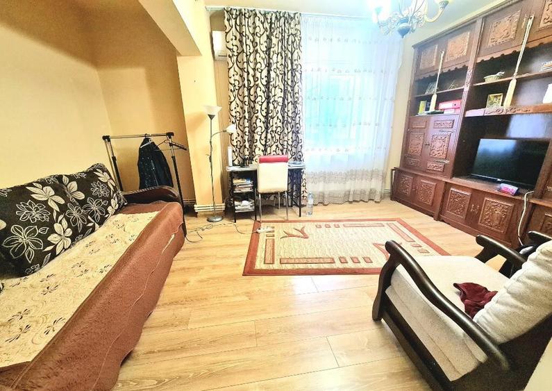 Apart. 1 camera str. Scolilor etaj 1 mobilat - 1