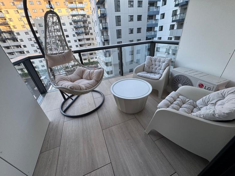 Apartament cu 2 camere decomandat, mobilat în Central