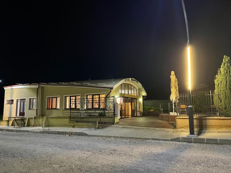 Inchiriere locatie restaurant / fast food - 1