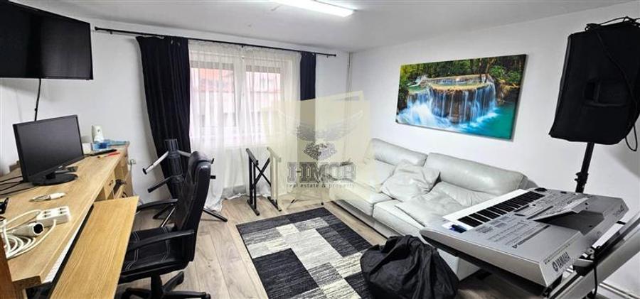 Vila cu 10 camere | piscina | anexa | garaj | la 15 min de Sibiu - 3