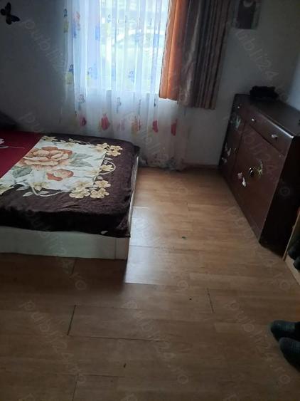 Vand casa mica cu teren mare - 6