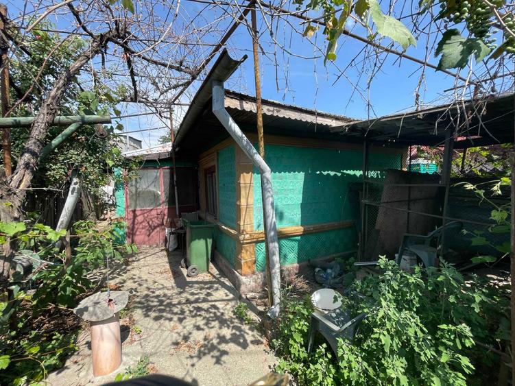 Vanzare teren cu constructie Demolabila/Renovabila Sector 3, Bucuresti - 1