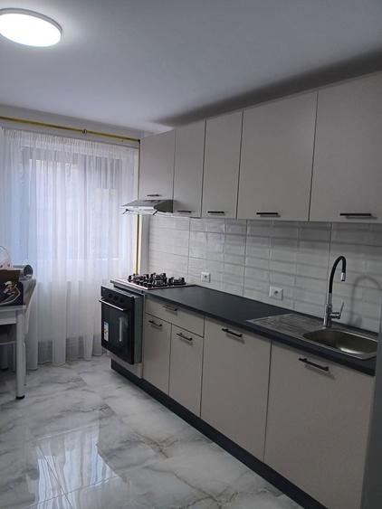 Inchiriez apartament Ramnicu Sarat - 5