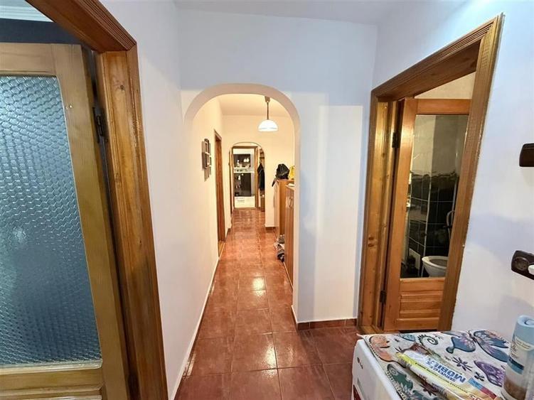 Apartament 3 camere, etaj 7/8, zona ultracentrala, 72mp, mobilat partial - 13
