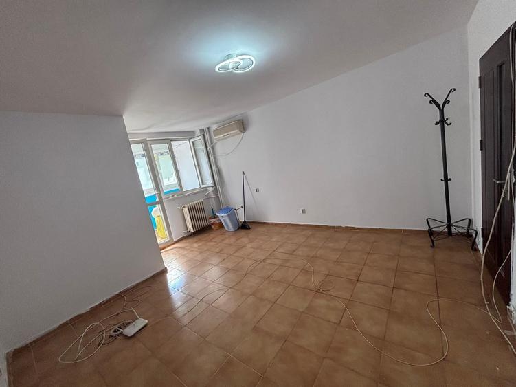 Garsonieră stradală la parter | Pantelimon–Iancului | Locuință / Birou - 2