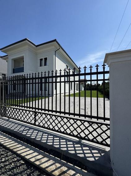 REFUGIU DE EXCEPTIE LA O LOCATIE LINISTITA SI FOARTE BINE AMPLASATA - 7
