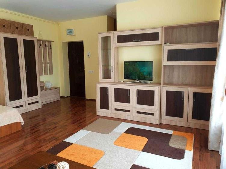 Inchiriez Garsoniera in Rasarit de Soare, Auchan Titan - 1