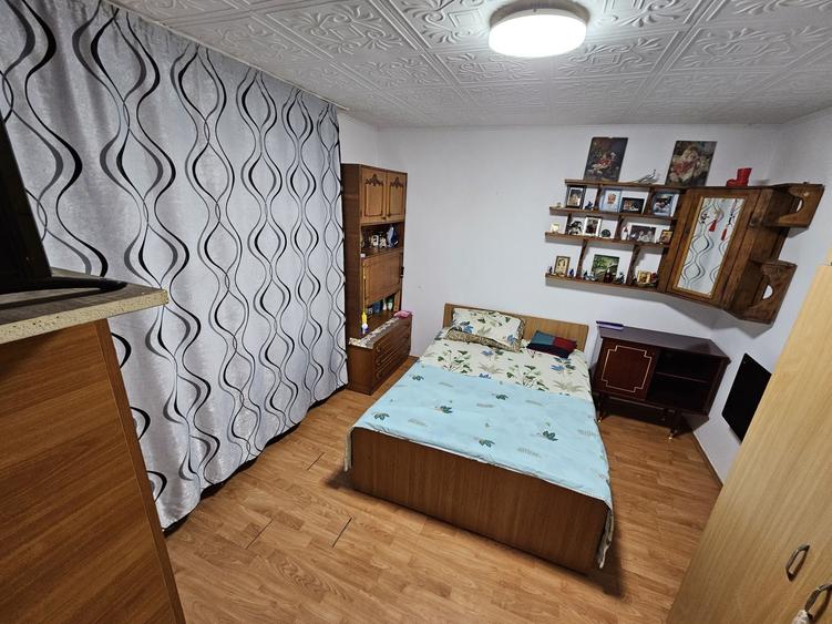 Proprietar, vand casa la tara. - 3