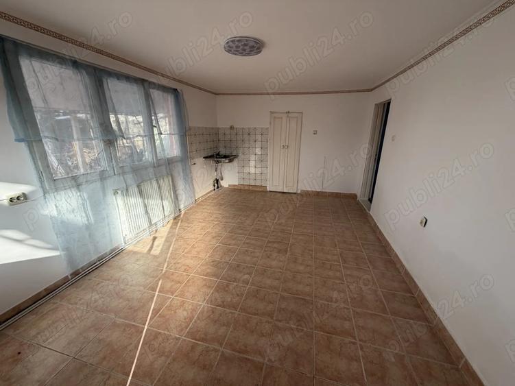 Casa de vanzare 65.000 euro - 4