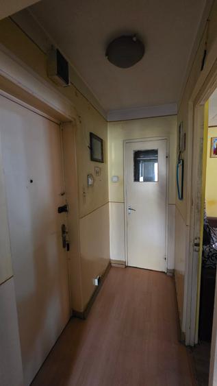 Apartament etaj 1, Licee - 5