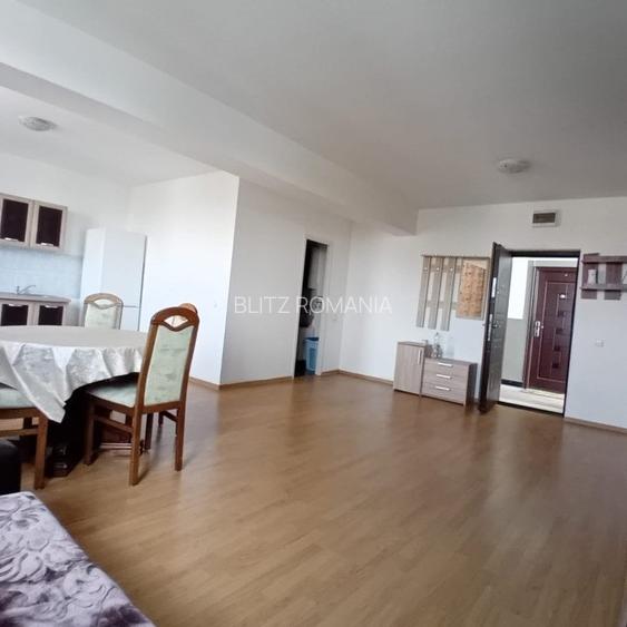 Apartament de vanzare cu 2 camere, 63 mp, zona Ilba