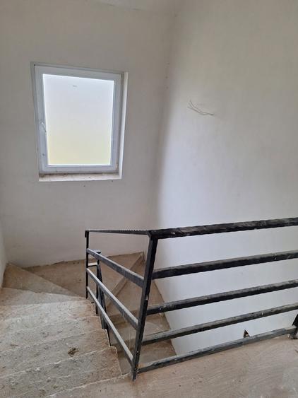 Casa P+M semifinisata, 140 mp, teren 500 mp Santandrei, str. Nordului - 7