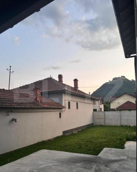 Jumatate de duplex cu 4 camere, 130 mp, in Deva - 10