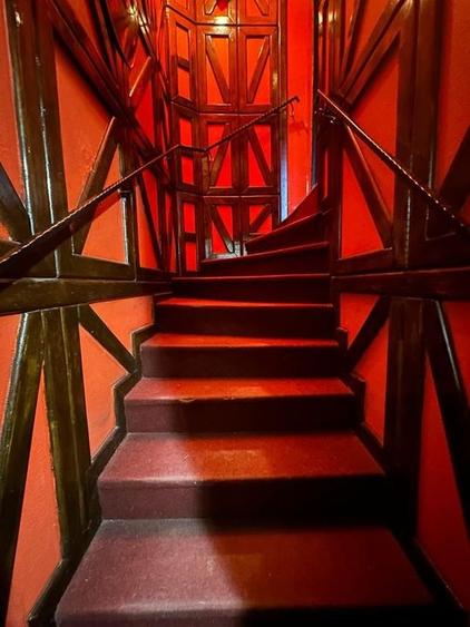 Zona Romana Amzei Demisol 82 mp fost Club curte - 4