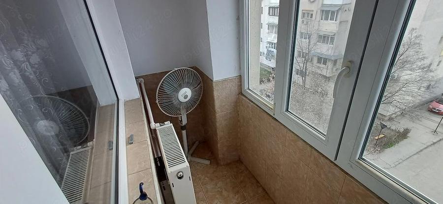 Garsoniera in rate la notar 10 mii avans - 5