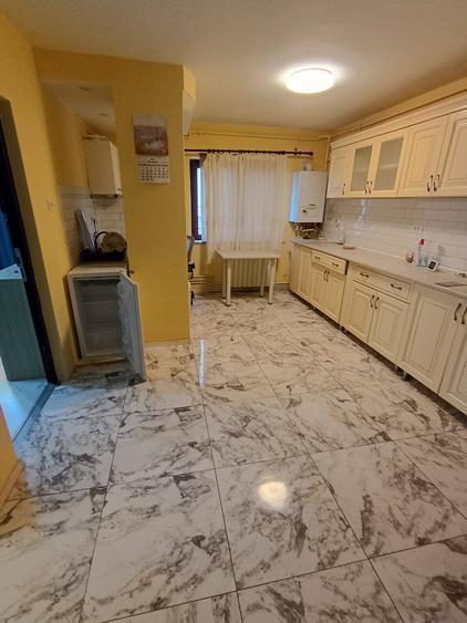 2 camere decomandat Renovat -Far - parter - 8