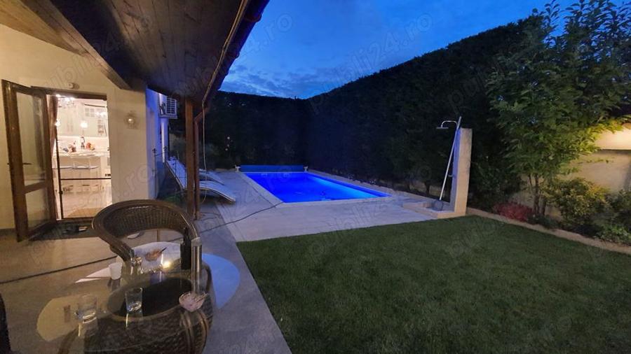 Vila de lux cu piscina, sauna si iesire - acces la lacul Casla - 7