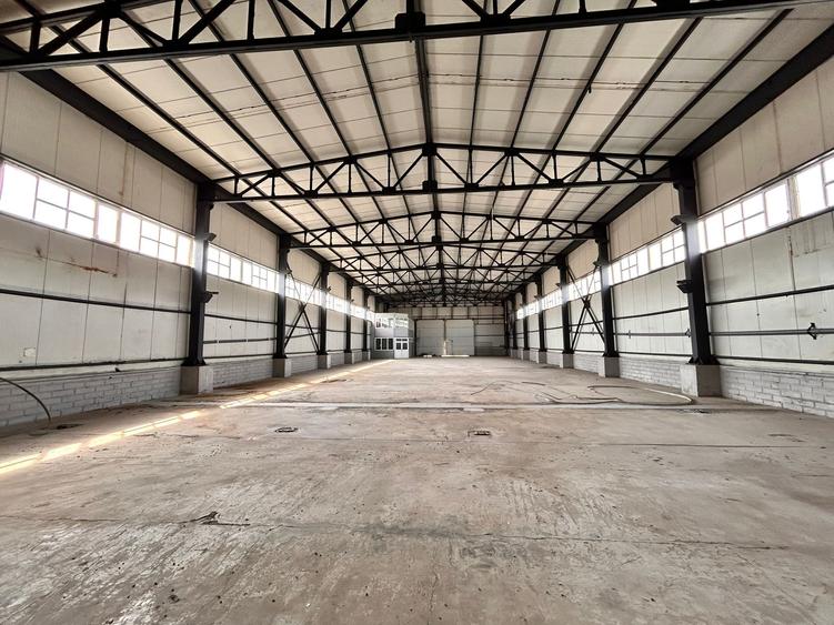 Pantelimon Oras Primarie - Hala de vanzare   -1100 mp-160.000 euro - 3