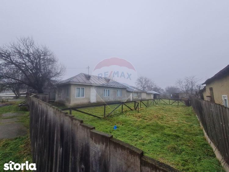 Casa cu 3 camere de vanzare in Jiliste - 2