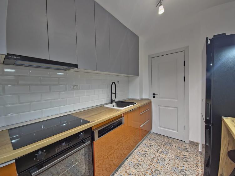 Apartament 3 camere, Tomis 2 – renovat, mobilat, utilat, 59 mp, etaj 3/4. - 25