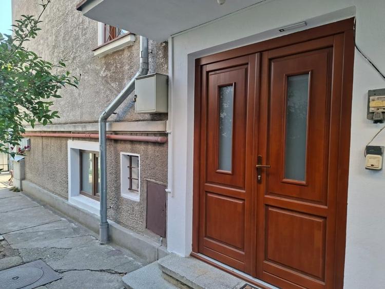 Vanzare apartament de 4 camere, zona Domenii - 1