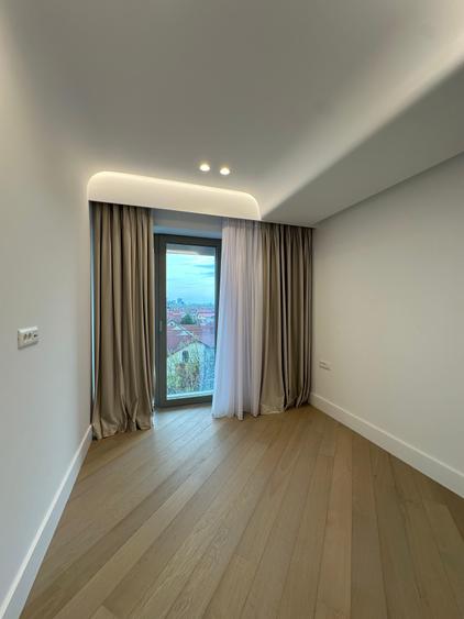 Apartament Exclusivist cu 3 Camere în Complexul Cortina 126, Iancu Nicolae - 13