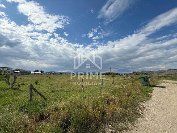 Teren intravilan de vanzare 5.500 mp, Sebe? - 1