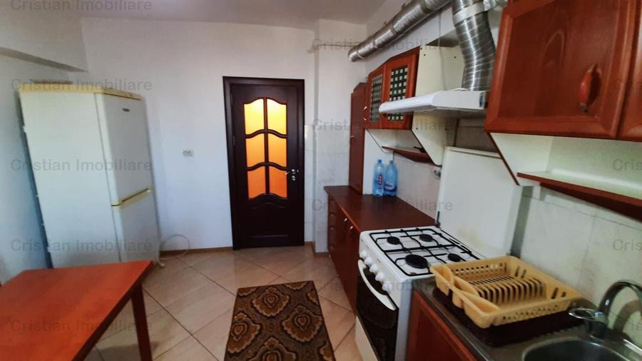 Ultracentral 2 cam Mobilat si Utilat Bloc cu lift Independentei - 9