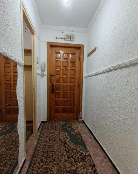 Apartament 2 camere, etaj intermediar, Lacul Balea Ploiesti - 5